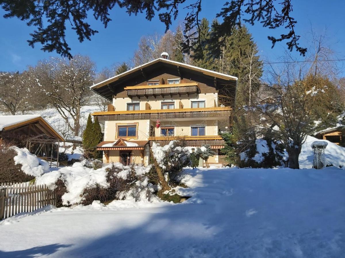 B&B Pension Karlsdorfer Hof Seeboden Eksteriør bilde