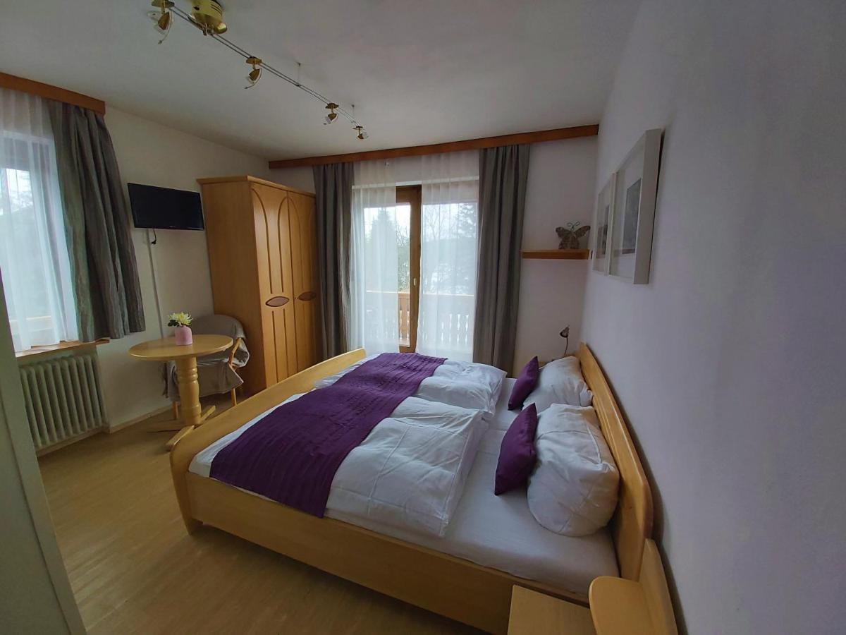 B&B Pension Karlsdorfer Hof Seeboden Eksteriør bilde