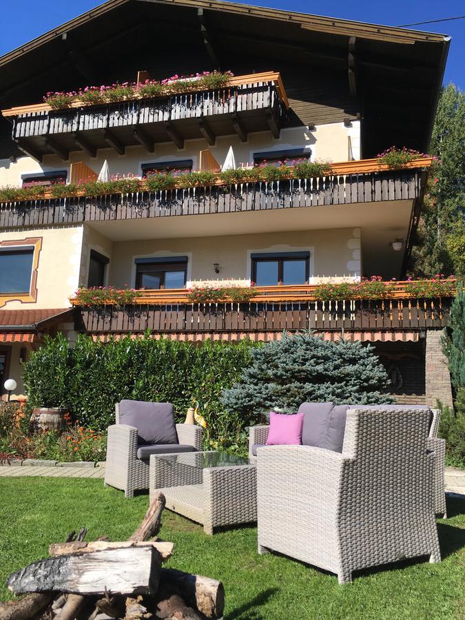 B&B Pension Karlsdorfer Hof Seeboden Eksteriør bilde