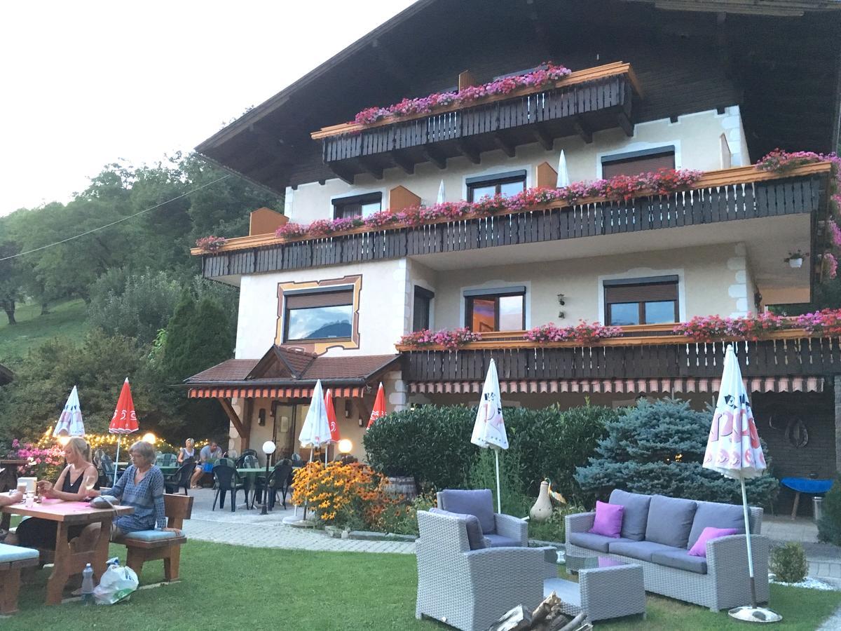 B&B Pension Karlsdorfer Hof Seeboden Eksteriør bilde
